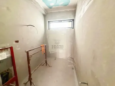 Casa individuala cu 4 camere 3 bai si 390 mp teren in Sura Mica - foto 17