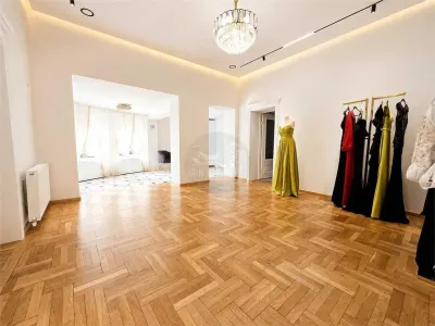 Casa moderna cu 4 camere in zona Centrala - Sibiu