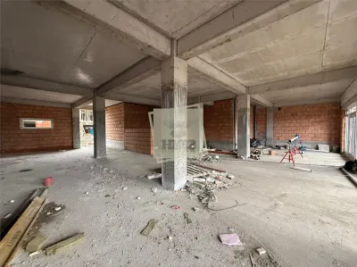 Spatiu comercial 137  mpu 3 parcari pretabil afacere - foto 6