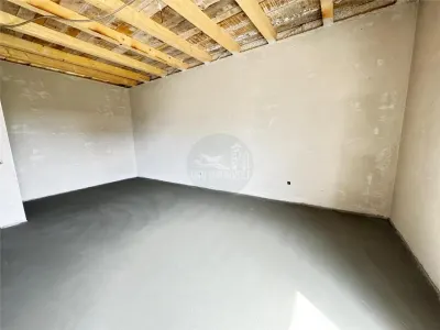 Casa individuala 4 camere 2 bai si teren de 486 mp in Sura Mica - foto 8