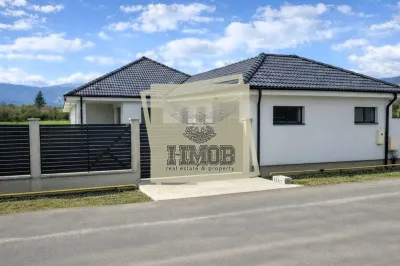 Casa Intabulata la cheie 92mp utili | garaj | magazie | teren 2200mp | Sacel - foto 1