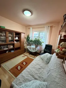 Apartament 4 camere 2 bai si balcon zona Mihai Viteazul - foto 4
