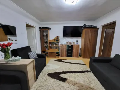 Apartament modern 2 camere balcon boxa zona Strand Termal - foto 2