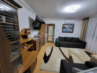 Apartament modern 2 camere balcon boxa zona Strand Termal - foto 4