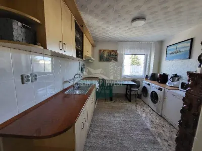 Apartament modern 2 camere balcon boxa zona Strand Termal - foto 7