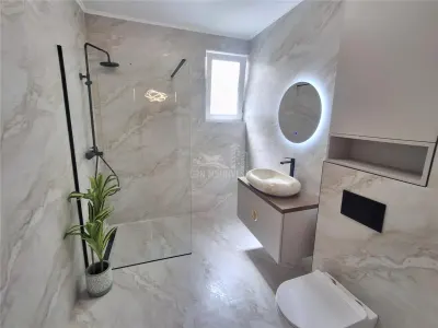 Apartament de LUX 3 camere balcon parcare Selimbar - foto 5