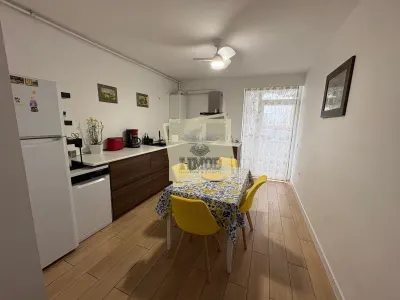 Apartament 3 camere 2 bai si gradina in zona Selimbar - foto 4