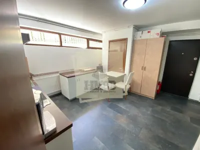 Spatiu comercial cu 2 camere in zona Centrala - foto 5