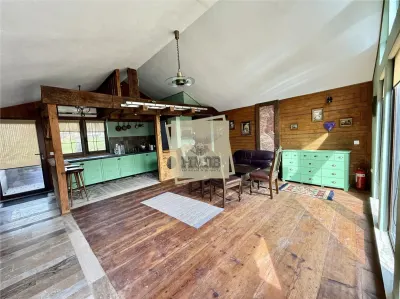 Casa ultracentrala complet renovata 6 camere 3 bai Cisnadioara - foto 20