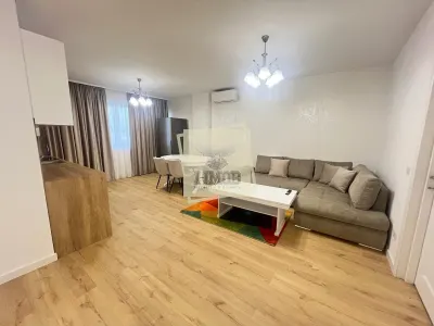 Apartament modern cu 3 camere si 2 bai in zona Centrala - foto 4