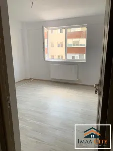 Apartament 3 camere, 82 mp, rond ERA - foto 4