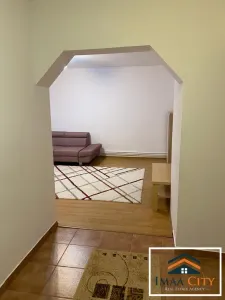 Apartament 3 camere, Billa, bloc tip Vila - Iasi