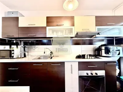Apartament 105 mp construiti 2 camere garaj boxa camara Strand - foto 8