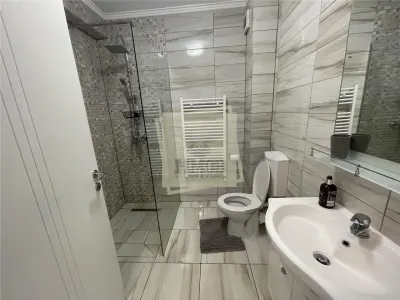 Apartament modern 90 mp utili cu 3 camere si 2 terase in Selimbar - foto 9