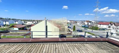 Apartament 3 camere terasa 80 mp si  curte 145 mp zona Calea Cisnadiei - foto 18