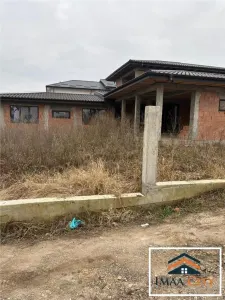 De Vanzare: Casa la Roșu, 300 mp Utili, 700 mp Teren, Valea Lupului, Iasi - foto 2