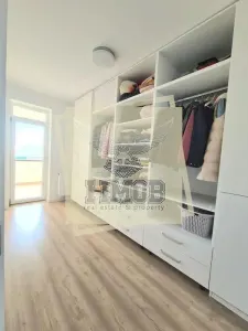 Apartament 2 camere cu balcon si parcare zona  Henri Coanda - foto 6