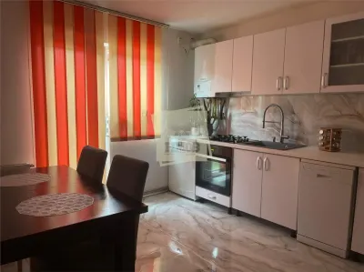 Casa cu 4 camere 3 bai si terasa in Sura Mare - foto 7