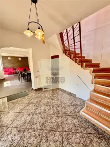Casa cu 5 camere 2 bai 184 mp utili zona Calea Dumbravii - foto 6