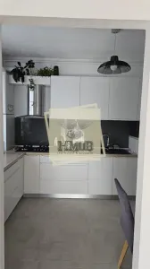 Apartament 3 camere 2 bai loc parcare zona Selimbar - foto 8