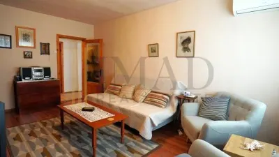 Apartament 3 camere decomandat – Etaj 2/4 – Zonă excelentă, aproape de Liceul Pedagogic. - foto 2
