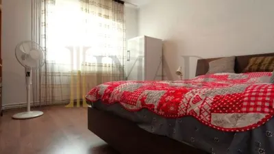Apartament 3 camere decomandat – Etaj 2/4 – Zonă excelentă, aproape de Liceul Pedagogic. - foto 5