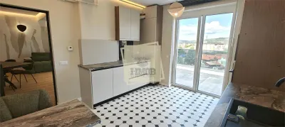 Penthouse cu 4 camere 3 bai si terasa 88 mp in zona Lazaret - foto 9