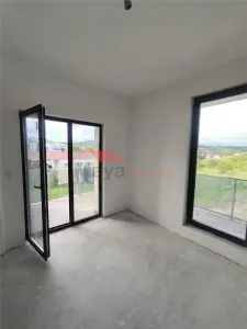 Apartament 3 camere, zona  Giulia - foto 9