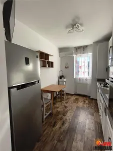 Apartament doua camere Alphaville - Intrare Racadau - foto 7