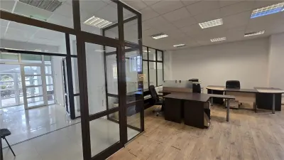 Spatiu Birouri - 180 mp! In Suceava! De Inchiriat! 0727817187 - Suceava