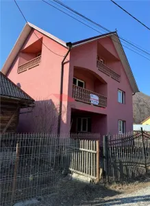 Casa P+E+M, 19 ari teren, Telciu - foto 2