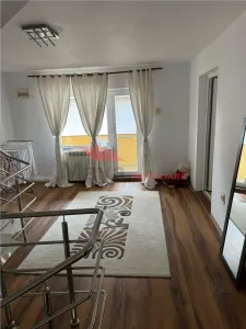 Oportunitate investitie- Casa P+1E+M, intrare Unirea - foto 12