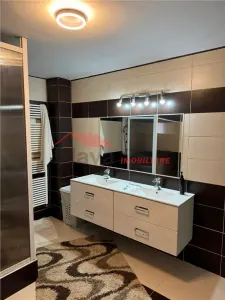 Oportunitate investitie- Casa P+1E+M, intrare Unirea - foto 13