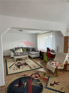 Oportunitate investitie- Casa P+1E+M, intrare Unirea - foto 4