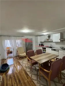 Oportunitate investitie- Casa P+1E+M, intrare Unirea - foto 9
