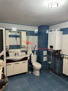 Oportunitate investitie- Casa P+1E+M, intrare Unirea - foto 10