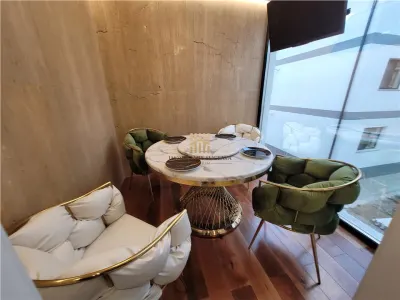 Apartament de Lux în Suceava | Bloc Nou | 3 Camere | 84 MP | Lângă Pădure | Parcare | 169.000 Euro | Comision 0  - foto 6