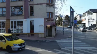 CLĂDIRE DE VÂNZARE ÎN ULTRACENTRAL SUCEAVA | 260 MP UTILI | DEMISOL + PARTER + 2 ETAJE | COMISION 0% - foto 4