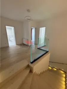 Duplex Lux, 2 min de zona Lama - foto 5