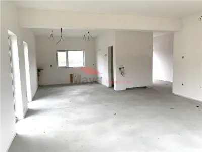 Casa de vanzare, zona Unirea - foto 6