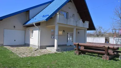 Casă de Vânzare în Suceava Arghira | 200 mp Utili | Teren 2.396 mp | 4 Camere | Mobilată & Utilată | Comision 0% - foto 17