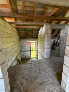 Casa P+E, Tarlisua - foto 13