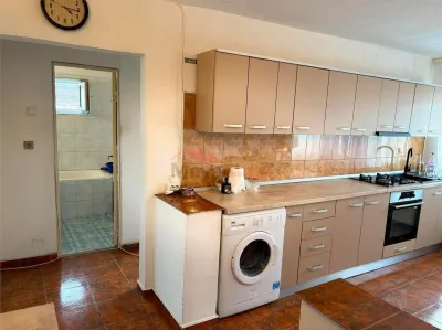 Apartament 2 camere, langa Spitalul Judetean - foto 2