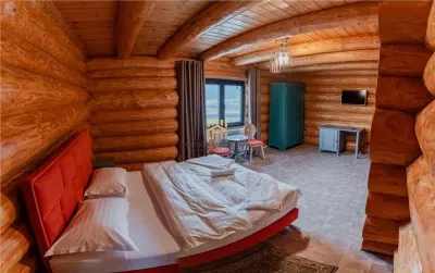 Cabană din Bușteni de Vânzare în Bucovina | Mălini | La Munte | 180 mp | Teren 1.200 mp | 4 Dormitoare cu Băi Proprii | Comision 0% - foto 13