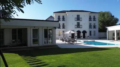 Vilă de Lux cu Piscină în Suceava | Proprietate Exclusivă | Comision 0% pentru Cumpărător - Sfantu Ilie
