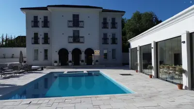 Vilă de Lux cu Piscină în Suceava | Proprietate Exclusivă | Comision 0% pentru Cumpărător - foto 6