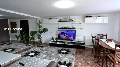 Casă de Vânzare în Gura Humorului | Aproape de Centru | 3 Dormitoare | 2 Livinguri | Construcție 2013 | Mobilată și Utilată | - Gura Humorului