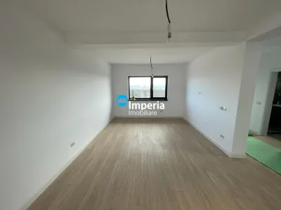 Vila P+E, 4 cam, 480 teren , asfalt, Horpaz com Miroslava - foto 5