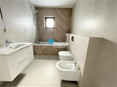 Vila P+E, 4 cam, 480 teren , asfalt, Horpaz com Miroslava - foto 7