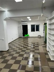 Spatiu comercial de inchiriat Vestem - foto 3